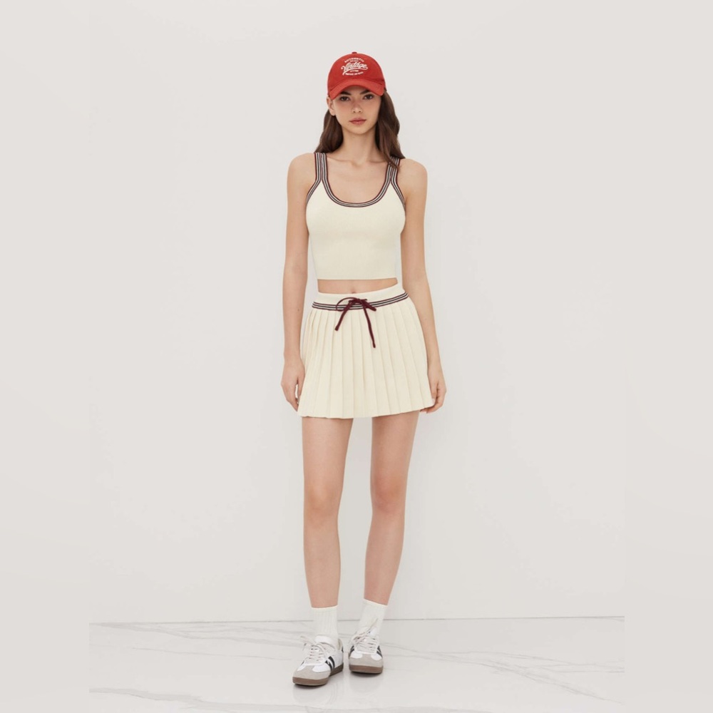CIDER Pleated Knit Mini Skirt – Size S – Cream / Ivory - Picture 2 of 6
